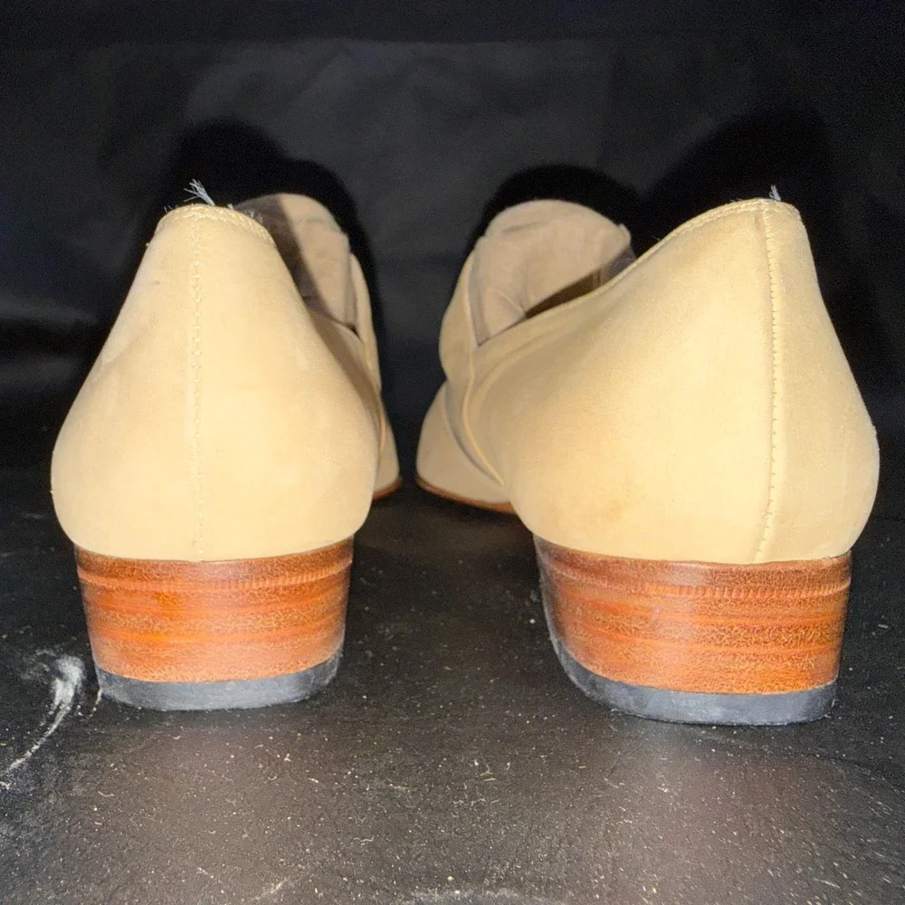 Salvatore Ferragamo Vintage Beige Nubuck Strap Loafers Square Toe NARROW 8 4A